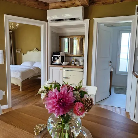 Seventh Heaven Village Glamping Chalet *